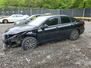 Volkswagen Jetta 1.4L 4 2021