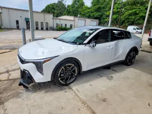 Kia K4 2.0L 4 2025
