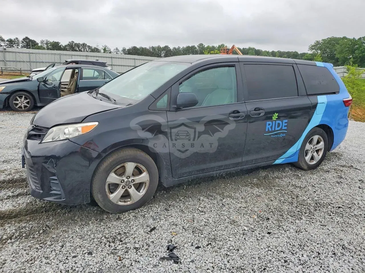 Toyota Sienna 3.5L 6 2020