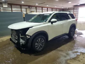 Nissan Pathfinder 3.5L 6 2024