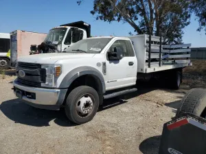 Ford F550 6.7L 8 2019