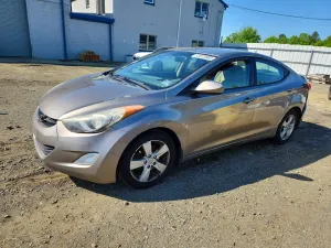 Hyundai Elantra 1.8L 4 2013