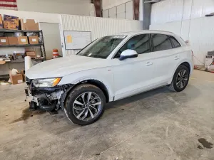 Audi Q5 2.0L 4 2024
