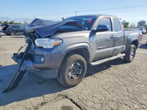 Toyota Tacoma 2.7L 4 2021