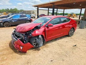 Hyundai Elantra 2.0L 4 2020