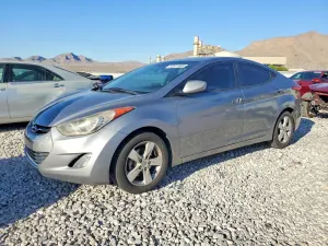Hyundai Elantra 1.8L 4 2013