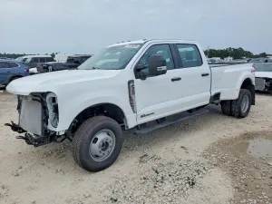Ford F-350 6.7L 8 2026