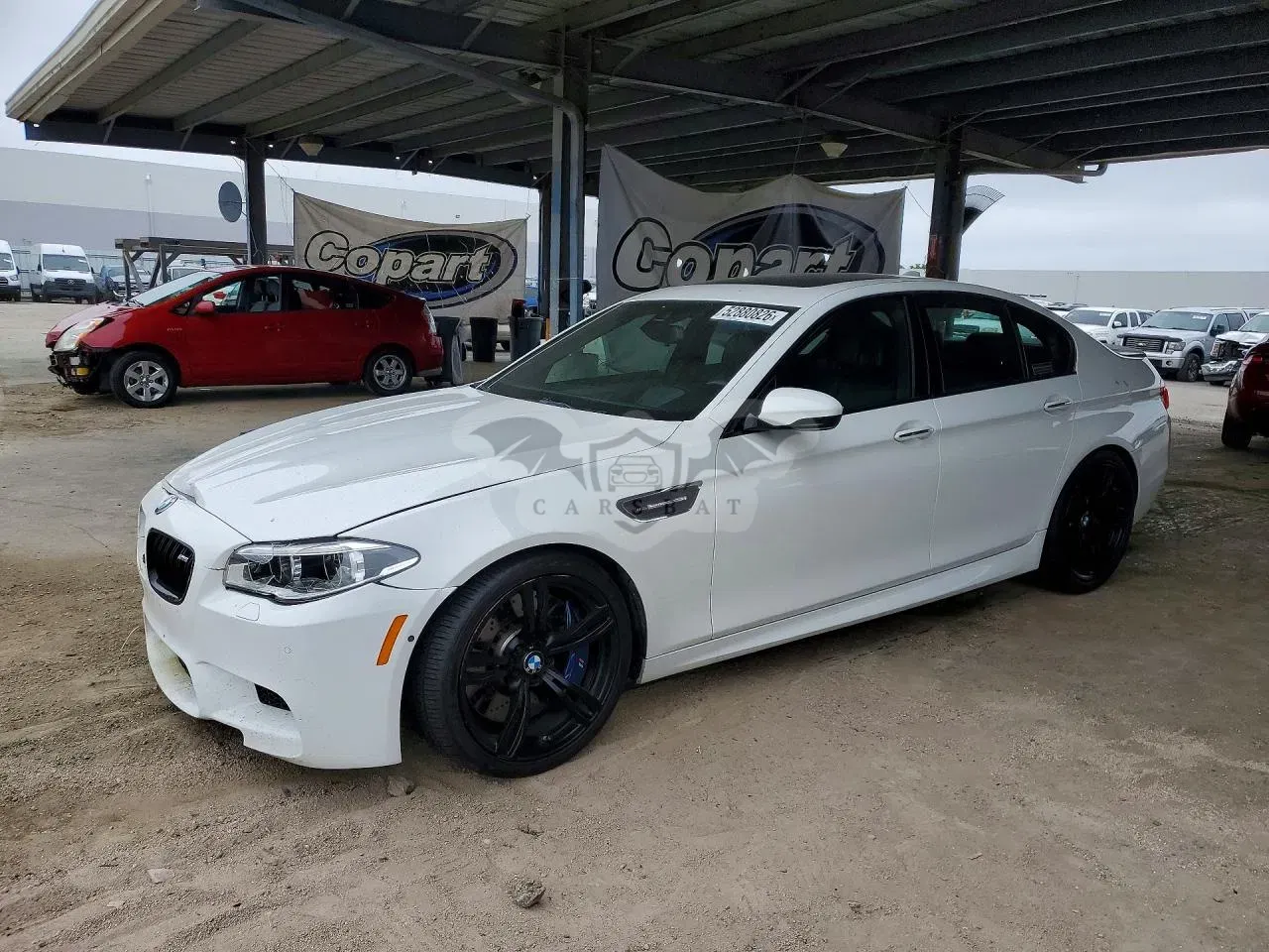 BMW M5 4.4L 8 2015