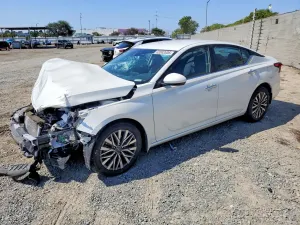 Nissan Altima 2.5L 4 2023