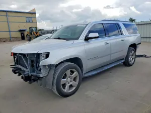 Chevrolet Suburban 5.3L 8 2017