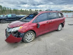 Toyota Sienna 3.5L 6 2011