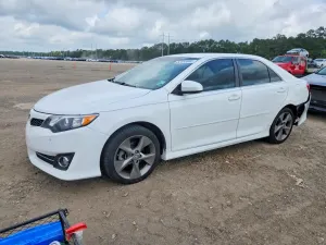Toyota Camry 3.5L 6 2013