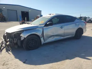 Nissan Altima 2.5L 4 2024