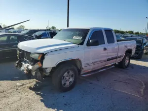 Chevrolet Silverado 1500 4.8L 8 2006
