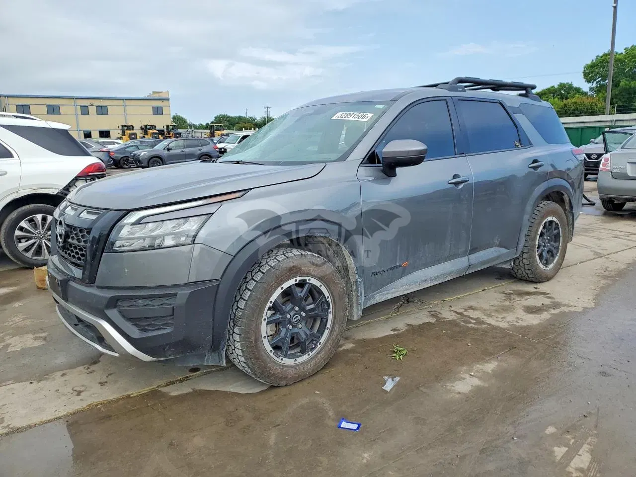 Nissan Pathfinder 3.5L 6 2025