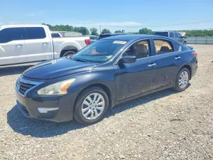 Nissan Altima 2.5L 4 2015