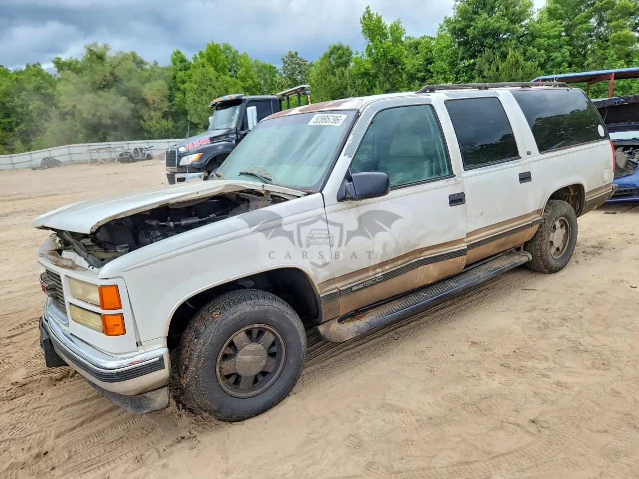GMC Suburban 5.7L 8 1999