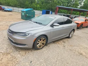 Chrysler 200 2.4L 4 2017