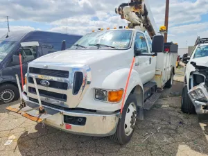 Ford F650 6.7L 6 2011