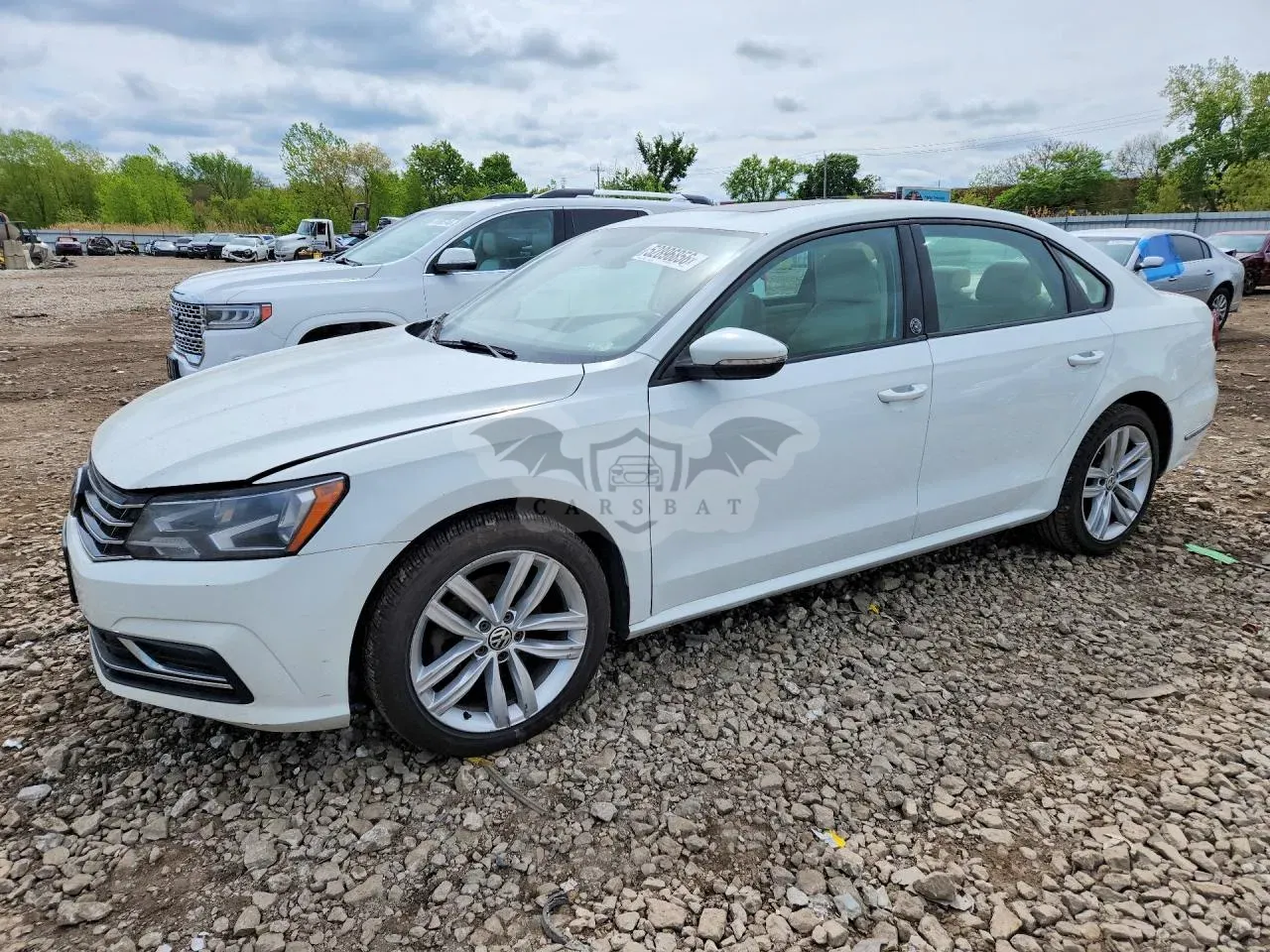 Volkswagen Passat 2.0L 4 2019
