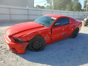 Ford Mustang 3.7L 6 2014