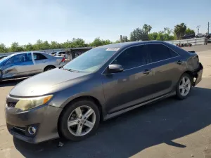 Toyota Camry 2.5L 4 2013