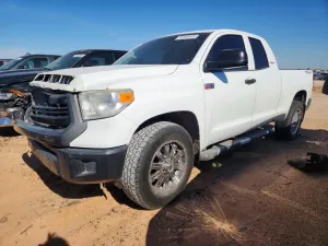 Toyota Tundra 4.6L 8 2015