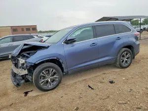 Toyota Highlander 3.5L 6 2016