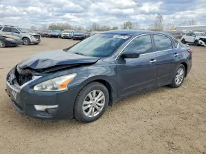 Nissan Altima 2.5L 4 2015