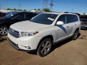 Toyota Highlander 3.5L 6 2013