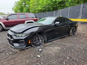 Ford Mustang 5.0L 8 2025