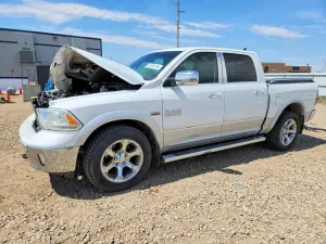 RAM 1500 5.7L 8 2015