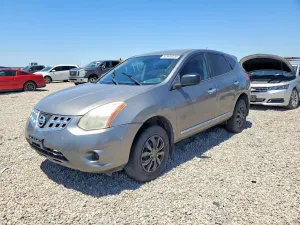 Nissan Rogue 2.5L 4 2012