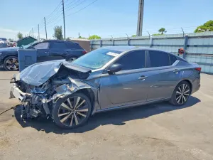 Nissan Altima 2.5L 4 2019