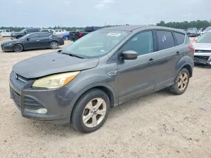 Ford Escape 2.5L 4 2015