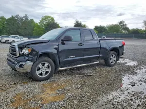 Toyota Tundra 5.7L 8 2010