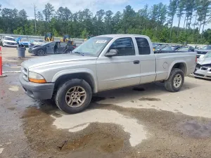 Dodge Dakota 3.9L 6 2003