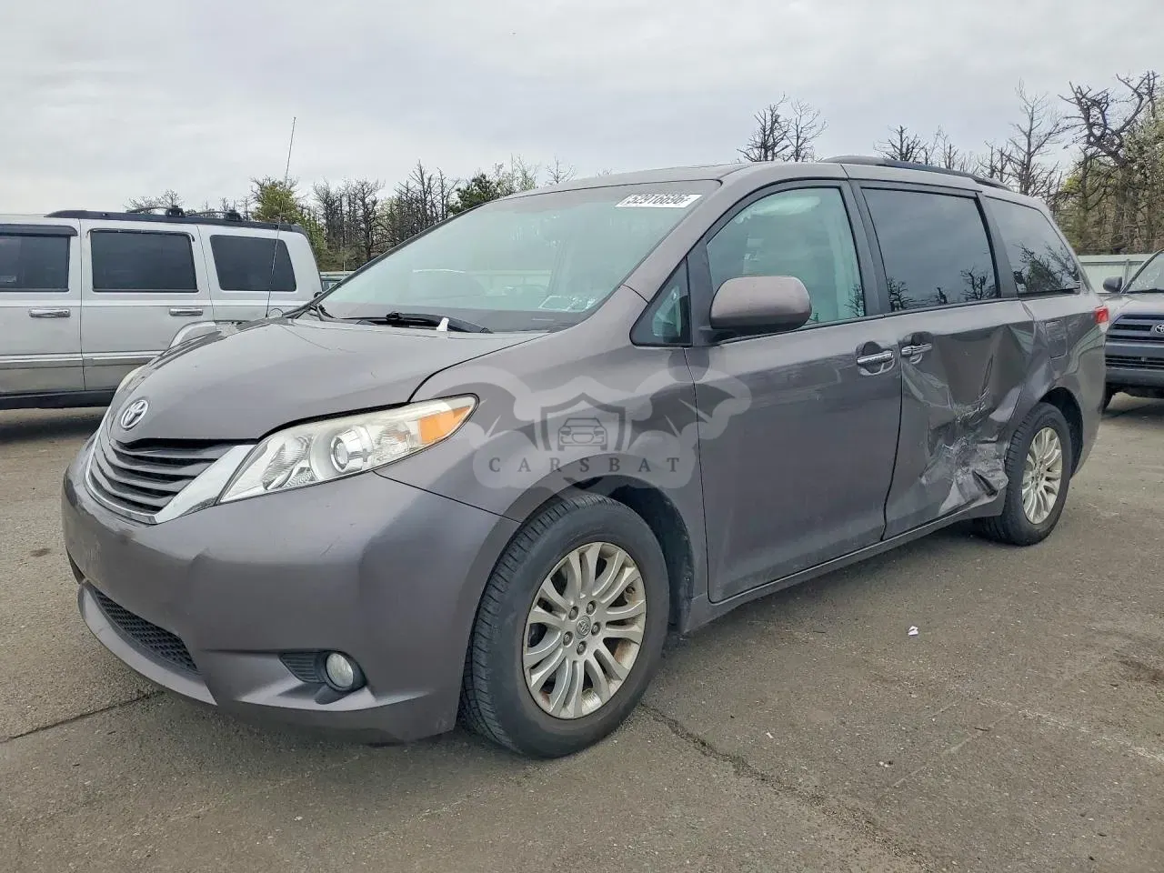 Toyota Sienna 3.5L 6 2014