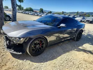 Ford Mustang 2.3L 4 2024