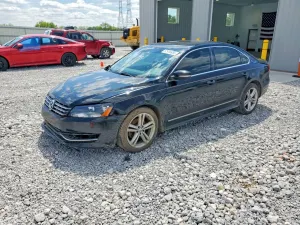 Volkswagen Passat 2.0L 4 2013