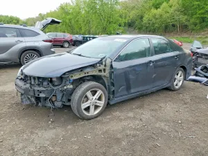 Toyota Camry 2.5L 4 2014