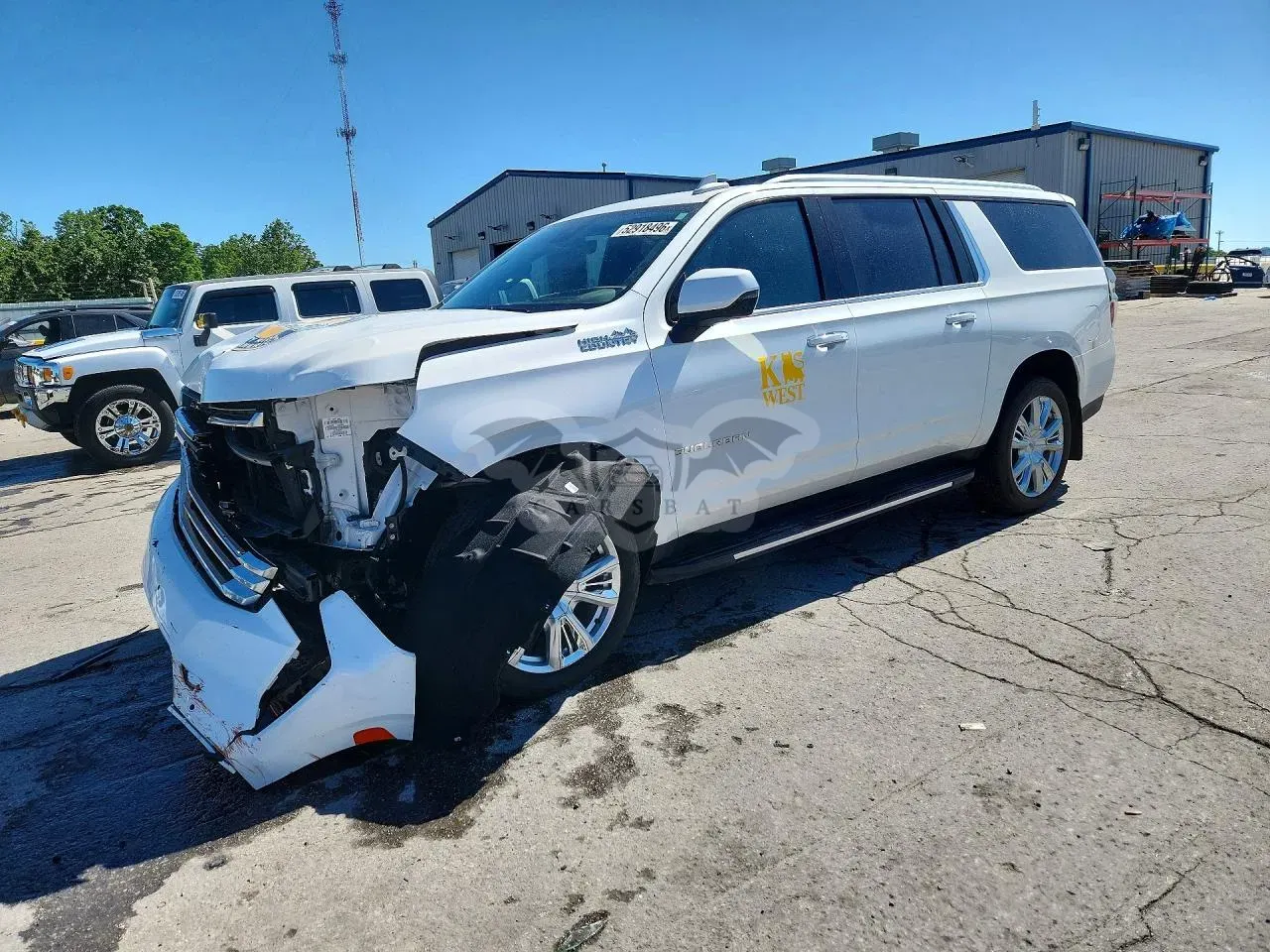 Chevrolet Suburban 6.2L 8 2024