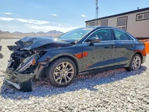 Audi A3 2.0L 4 2025