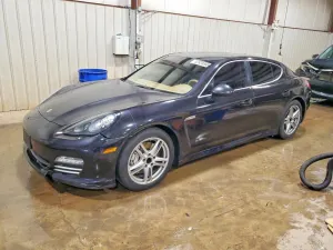 Porsche Panamera 4.8L 8 2012