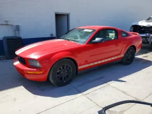 Ford Mustang 4.0L 6 2005