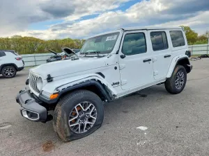 Jeep Wrangler 2.0L 4 2025