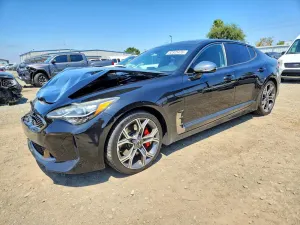 Kia Stinger 3.3L 6 2018