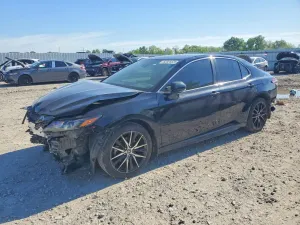 Toyota Camry 2.5L 4 2023