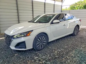 Nissan Altima 2.5L 4 2025