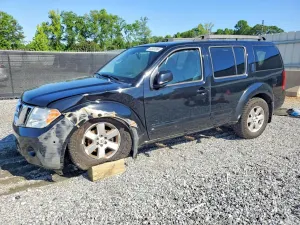 Nissan Pathfinder 4.0L 6 2012